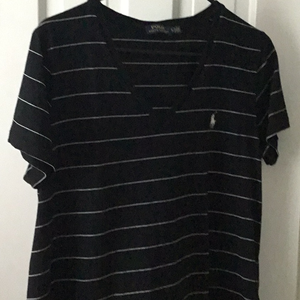 V neck tee.